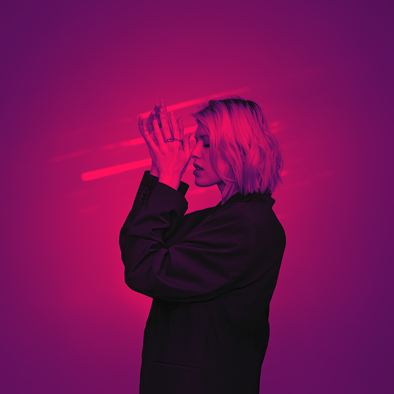 josefina hero mobile